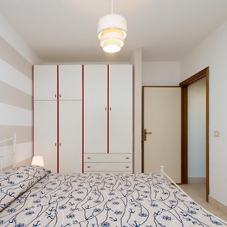 Beach Studios Con Accesso Diretto Alla Spiaggia Torre Pali Exterior foto